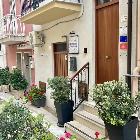 I Mori - Holiday Rooms Lascari Exterior foto